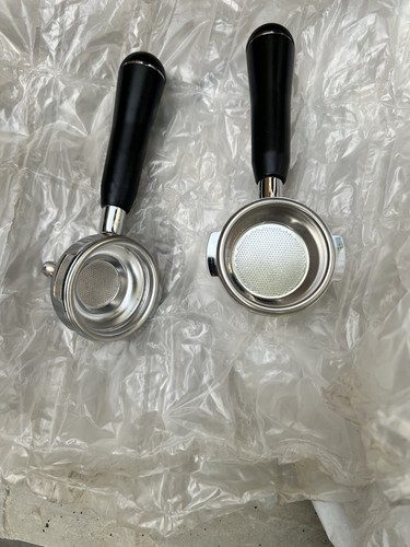 Two portafilters for - two,